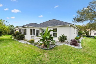 Amazing 3/2 Expanded Vera Cruz in the Village of La Reynalda NO on El Diablo Executive Golf Course in Florida - for sale on GolfHomes.com, golf home, golf lot