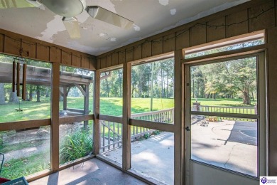 Come see what this ranch home has to offer. This home is right on Doe Valley Country Club in Kentucky - for sale on GolfHomes.com, golf home, golf lot