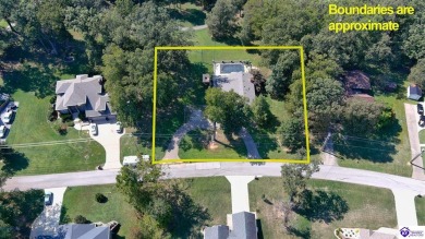 Come see what this ranch home has to offer. This home is right on Doe Valley Country Club in Kentucky - for sale on GolfHomes.com, golf home, golf lot