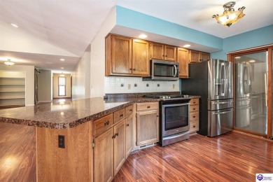 Come see what this ranch home has to offer. This home is right on Doe Valley Country Club in Kentucky - for sale on GolfHomes.com, golf home, golf lot