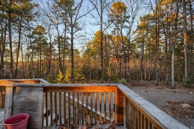 Darling home nestled on a cul-de-sac, surrounded by the Coronado on Coronado Golf Course in Arkansas - for sale on GolfHomes.com, golf home, golf lot