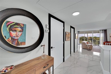 Rare fully remodeled Penthouse King model in The Oaks at Palm on Palm-Aire Country Club and Resort - The Oaks in Florida - for sale on GolfHomes.com, golf home, golf lot