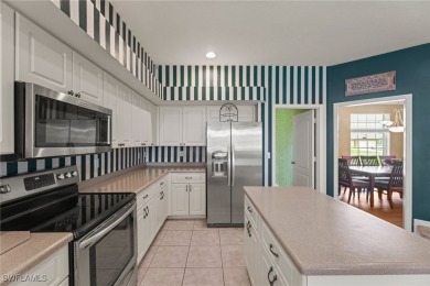 WOW! This convenient *in town* location 5B/3Ba home w/a Huge on Cross Creek Country Club in Florida - for sale on GolfHomes.com, golf home, golf lot