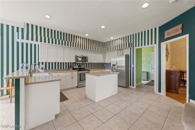 WOW! This convenient *in town* location 5B/3Ba home w/a Huge on Cross Creek Country Club in Florida - for sale on GolfHomes.com, golf home, golf lot