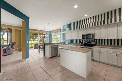 WOW! This convenient *in town* location 5B/3Ba home w/a Huge on Cross Creek Country Club in Florida - for sale on GolfHomes.com, golf home, golf lot