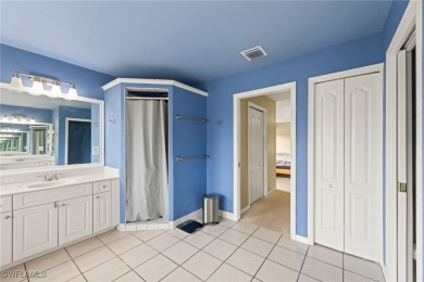 WOW! This convenient *in town* location 5B/3Ba home w/a Huge on Cross Creek Country Club in Florida - for sale on GolfHomes.com, golf home, golf lot