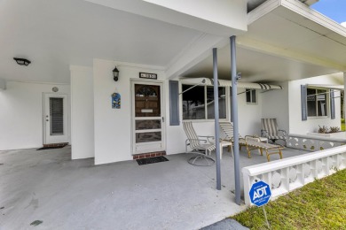 Pompano Beach Private Golf Community. 2 BR/BA with carport on Leisureville Community Association in Florida - for sale on GolfHomes.com, golf home, golf lot