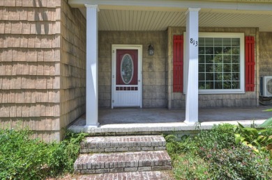 Cute and Quaint and Close proximity to Downtown Aiken!! on The Aiken Golf Club in South Carolina - for sale on GolfHomes.com, golf home, golf lot