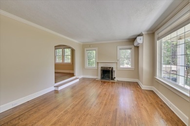 Cute and Quaint and Close proximity to Downtown Aiken!! on The Aiken Golf Club in South Carolina - for sale on GolfHomes.com, golf home, golf lot