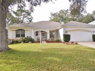 Looking for a nice size home in Laurel Ridge this may be the one on Twisted Oaks Golf Club in Florida - for sale on GolfHomes.com, golf home, golf lot