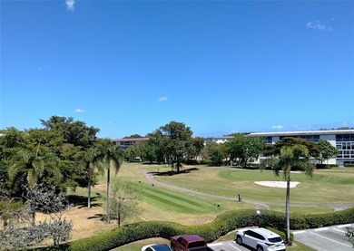 TURN KEY 900 SQ FT 1 BEDROOM IN PRESTIGIOUS ARUBA. EVERYTHING on Wynmoor Golf Course in Florida - for sale on GolfHomes.com, golf home, golf lot