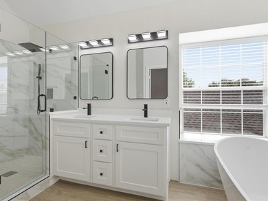 Gorgeous fully remodeled 4 bedroom 2.5 bath home with fresh on Indian Creek Golf Club in Texas - for sale on GolfHomes.com, golf home, golf lot