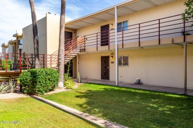 Scottsdale Beauty! Beautiful remodeled condo in a prime location on The Phoenician  in Arizona - for sale on GolfHomes.com, golf home, golf lot