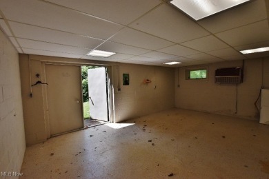 Don't miss this opportunity to own a fully updated 2-bedroom on Atwood Lake Resort Golf Course in Ohio - for sale on GolfHomes.com, golf home, golf lot