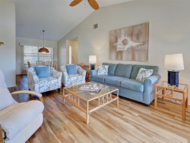 Welcome to your very own *SLICE OF PARADISE* where stunning on Plantation Golf and Country Club in Florida - for sale on GolfHomes.com, golf home, golf lot