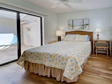 Welcome to your very own *SLICE OF PARADISE* where stunning on Plantation Golf and Country Club in Florida - for sale on GolfHomes.com, golf home, golf lot