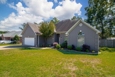 Charming 5-Bedroom, 2-Bath Home in Prestigious Longhills on Longhills Golf Club in Arkansas - for sale on GolfHomes.com, golf home, golf lot