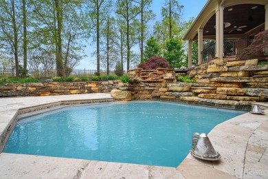 Stunning Zicka Walker built home in sought after TPC Rivers Bend on TPC Rivers Bend in Ohio - for sale on GolfHomes.com, golf home, golf lot