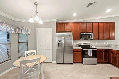 Come and see this immaculately kept 2 bedroom + Den 2nd floor on Lakewood National Golf Club in Florida - for sale on GolfHomes.com, golf home, golf lot