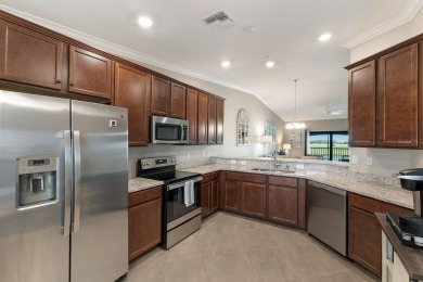 Come and see this immaculately kept 2 bedroom + Den 2nd floor on Lakewood National Golf Club in Florida - for sale on GolfHomes.com, golf home, golf lot