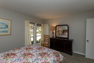 Updated 3 bedroom unit located on the 16th fairway of the PCC #5 on Pinehurst Resort and Country Club in North Carolina - for sale on GolfHomes.com, golf home, golf lot