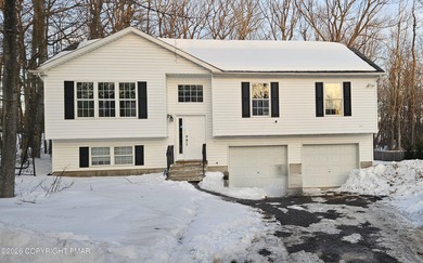 Recently renovated home located in Pocono Farms Country Club on Pocono Farms Country Club in Pennsylvania - for sale on GolfHomes.com, golf home, golf lot