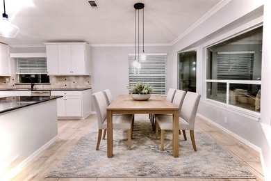 Beautiful 2 bedroom, 2 bath on GOLF COURSE . Flex room has a on Wildhorse Golf Club of Robson Ranch in Texas - for sale on GolfHomes.com, golf home, golf lot