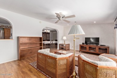 Great floorplan to this spacious  furnished 2 bedroom 1.75 bath on Fountain of the Sun Country Club in Arizona - for sale on GolfHomes.com, golf home, golf lot