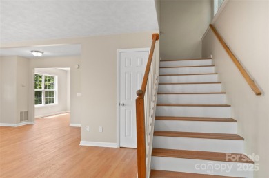 This 3-bedroom, 2.5-bath gem offers approximately 1,800 square on Waynesville Country Club Inn in North Carolina - for sale on GolfHomes.com, golf home, golf lot