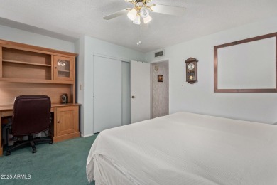 Great floorplan to this spacious  furnished 2 bedroom 1.75 bath on Fountain of the Sun Country Club in Arizona - for sale on GolfHomes.com, golf home, golf lot