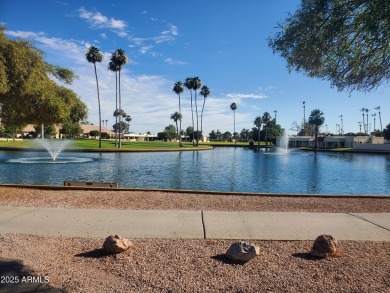 Great floorplan to this spacious  furnished 2 bedroom 1.75 bath on Fountain of the Sun Country Club in Arizona - for sale on GolfHomes.com, golf home, golf lot