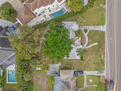 Under contract-accepting backup offers. Location! Location! on The Renaisssance Vinoy Golf Club in Florida - for sale on GolfHomes.com, golf home, golf lot