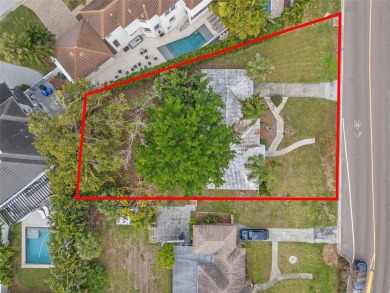 Under contract-accepting backup offers. Location! Location! on The Renaisssance Vinoy Golf Club in Florida - for sale on GolfHomes.com, golf home, golf lot