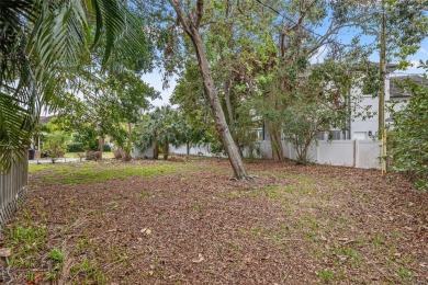 Under contract-accepting backup offers. Location! Location! on The Renaisssance Vinoy Golf Club in Florida - for sale on GolfHomes.com, golf home, golf lot