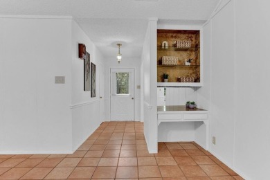 Welcome to this Traditional 3 bedroom, 2 bathroom home nestled on Hide-A-Way Lake Golf Course in Texas - for sale on GolfHomes.com, golf home, golf lot