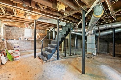 Discover this charming, updated 2-bedroom, 1-bathroom home with on John A. White Golf Course in Georgia - for sale on GolfHomes.com, golf home, golf lot