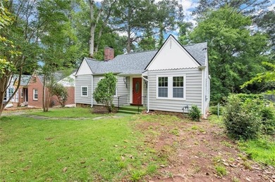 Discover this charming, updated 2-bedroom, 1-bathroom home with on John A. White Golf Course in Georgia - for sale on GolfHomes.com, golf home, golf lot