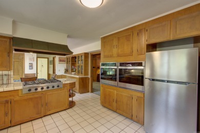 Luxurious brick home on the prestigious Texarkana Country Club on  in Arkansas - for sale on GolfHomes.com, golf home, golf lot