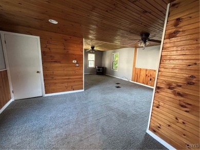 PRICE IMPROVEMENT! This 2-story home offers over 1800 sq ft with on Bay Breeze Golf Links in New York - for sale on GolfHomes.com, golf home, golf lot