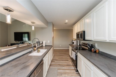 Welcome to this beautiful two-story lofted condo located in the on  in Ohio - for sale on GolfHomes.com, golf home, golf lot