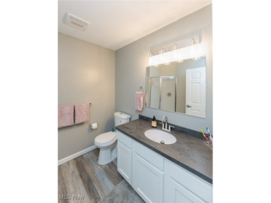 Welcome to this beautiful two-story lofted condo located in the on  in Ohio - for sale on GolfHomes.com, golf home, golf lot