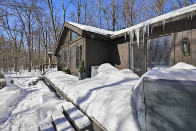 WOW! Fantastic home in the Timber Trails community! Tucked into on Lake Naomi Timber Trails Golf Club in Pennsylvania - for sale on GolfHomes.com, golf home, golf lot