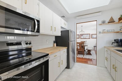 WOW! Fantastic home in the Timber Trails community! Tucked into on Lake Naomi Timber Trails Golf Club in Pennsylvania - for sale on GolfHomes.com, golf home, golf lot