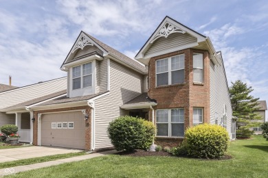 *WELCOME TO THIS CHARMING 2-BEDROOM, 2 FULL BATH, MAINTENANCE on Heartland Crossing Golf Links in Indiana - for sale on GolfHomes.com, golf home, golf lot