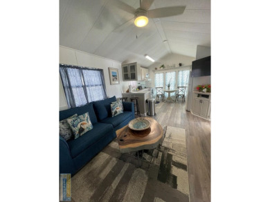 Looking for your vacation getaway close to the beach that is on Long Island Golf Course in Texas - for sale on GolfHomes.com, golf home, golf lot
