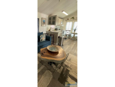 Looking for your vacation getaway close to the beach that is on Long Island Golf Course in Texas - for sale on GolfHomes.com, golf home, golf lot