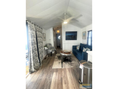 Looking for your vacation getaway close to the beach that is on Long Island Golf Course in Texas - for sale on GolfHomes.com, golf home, golf lot