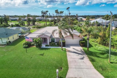 Welcome to 3 Pinehurst Ct, an exquisite 3-bedroom, 2-bath on Pinemoor West Golf Club in Florida - for sale on GolfHomes.com, golf home, golf lot