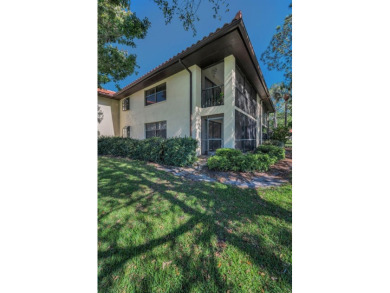 This Happy Home has been freshly updated to brand new!  Located on Countryside Country Club in Florida - for sale on GolfHomes.com, golf home, golf lot