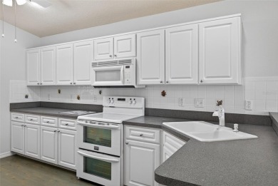 Priced to SELL, don't wait to see this fantastic home on River Ridge Golf Club in Florida - for sale on GolfHomes.com, golf home, golf lot